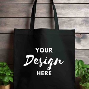 Black / White Tote Bags